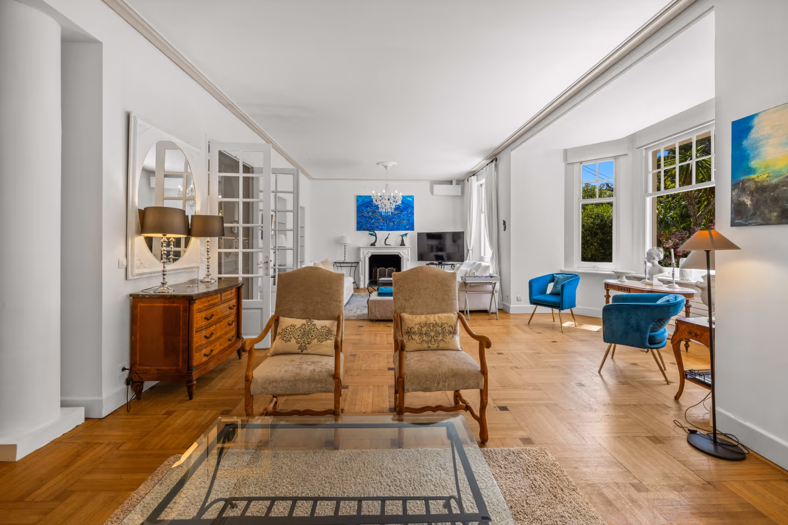 4-Bedroom Belle Époque Villa in Cannes with Pool — view 12