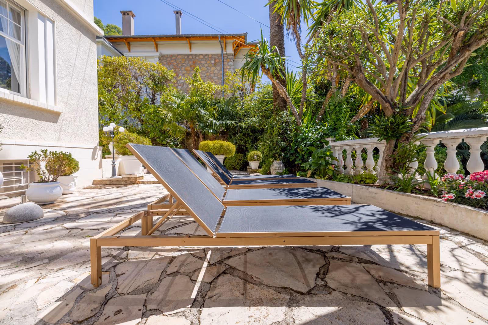 4-Bedroom Belle Époque Villa in Cannes with Pool — view 46