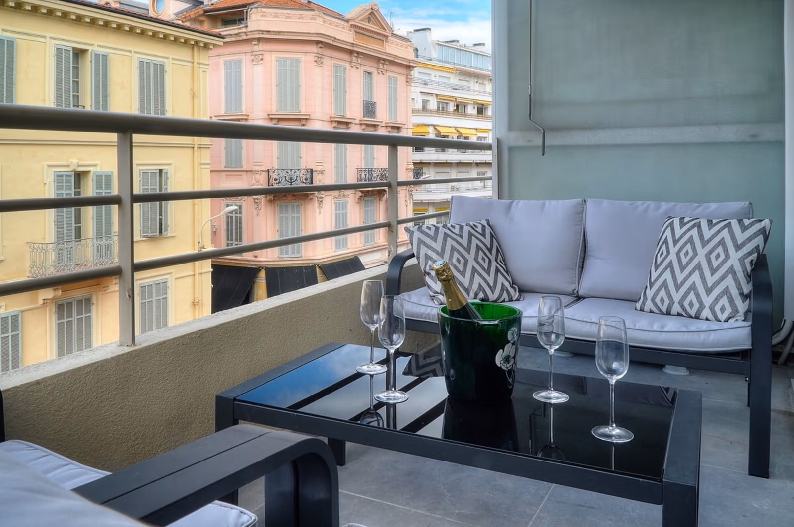 Studio at the Grand Hôtel in Cannes with Private Terrace, Grand Hôtel · Croisette