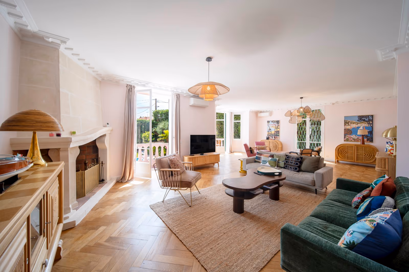 6-Bedroom Belle Époque Villa near Cannes with Pool — view 7