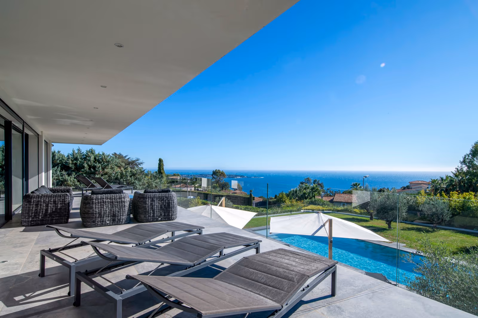 5-Bedroom Villa in La Californie with Private Spa — view 16