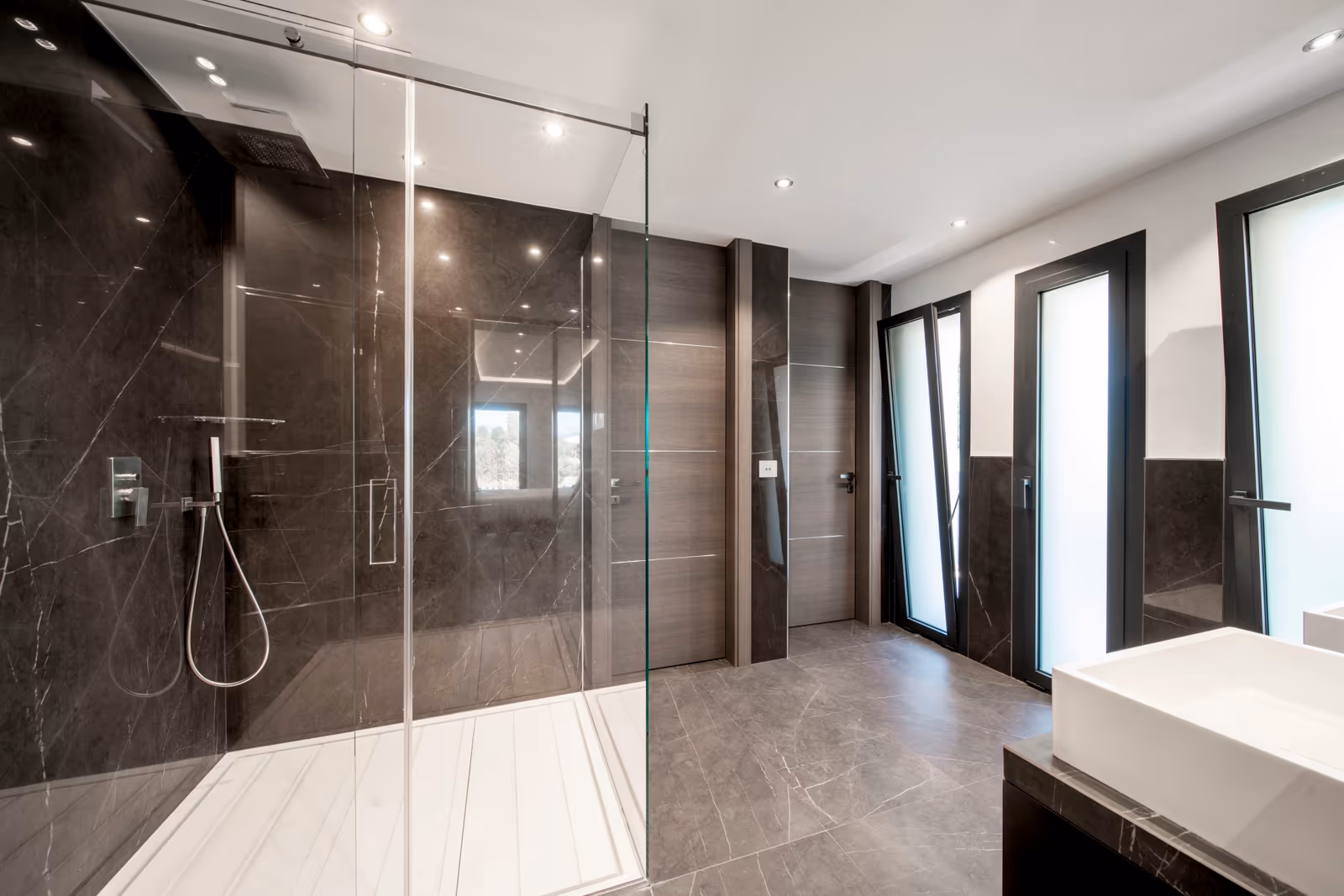5-Bedroom Villa in La Californie with Private Spa — view 22